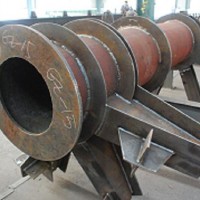 湖南彩钢钢结构厂家_新顺达钢结构公司工程承包圆管柱